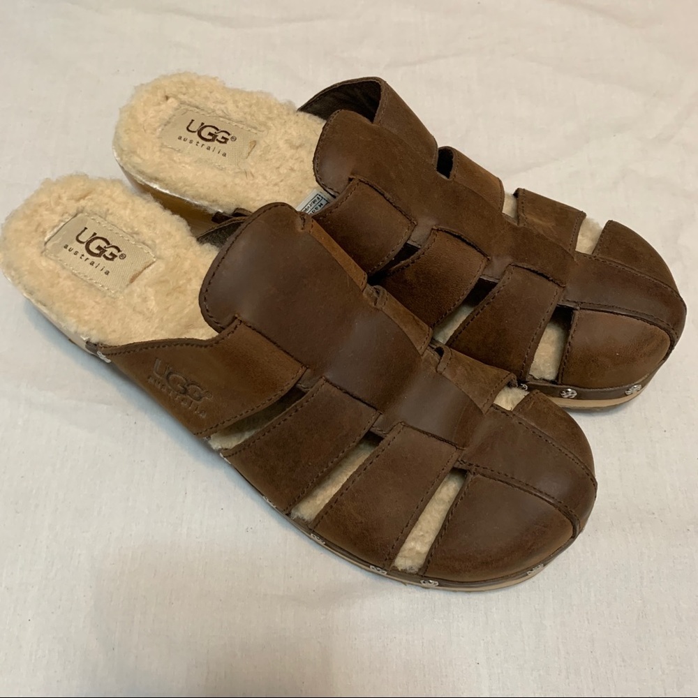 Ugg Brown Leather Fisherman Shoes Size 9